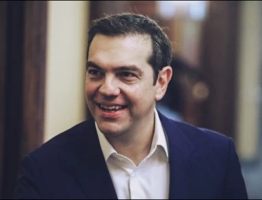 Ο Τσίπρας σκέφτεται να ενημερώσει τους πολιτικούς αρχηγούς μετά τις αντιδράσεις για το ΚΥΣΕΑ